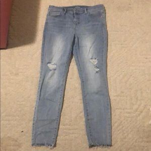 Back again Lovely Shoppers with more jeans!!